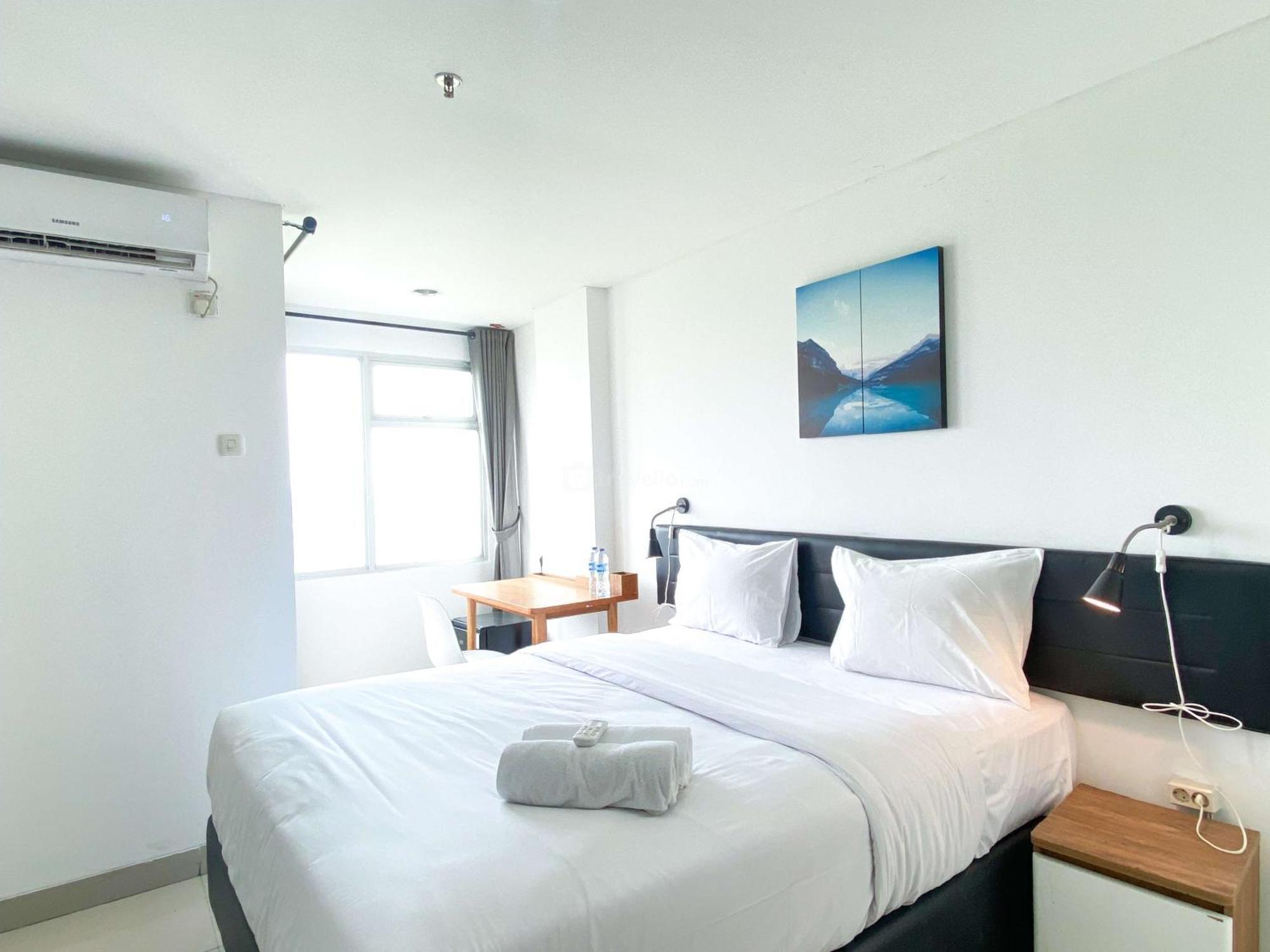 Restful And Comfy Studio Enviro Apartment By Travelio Cikarang Bagian luar foto